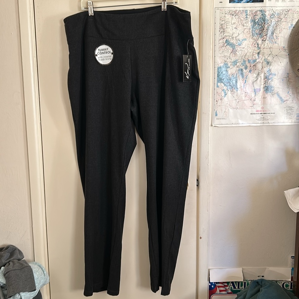 Kim Rogers Woman Average pull on pants with Tummy Control in gray and black 2X